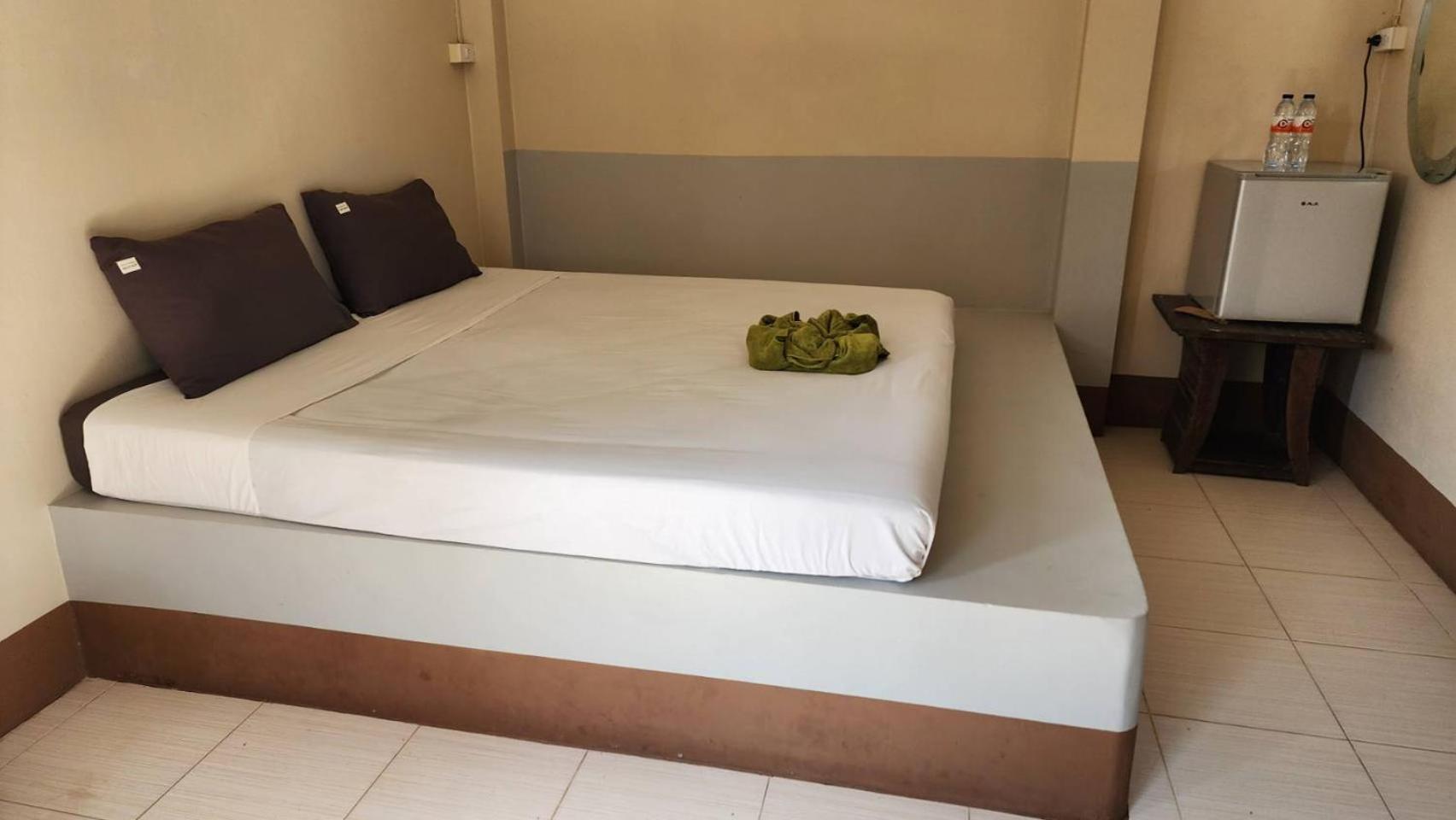 Sarin Guesthouse สาริน Ko Tao Buitenkant foto