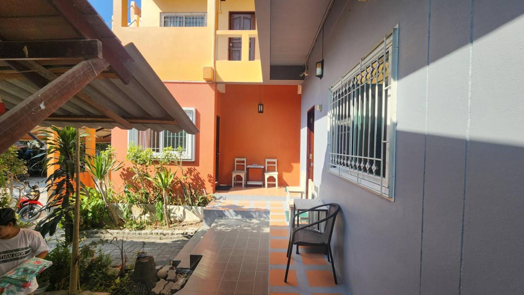 Sarin Guesthouse สาริน Ko Tao Buitenkant foto