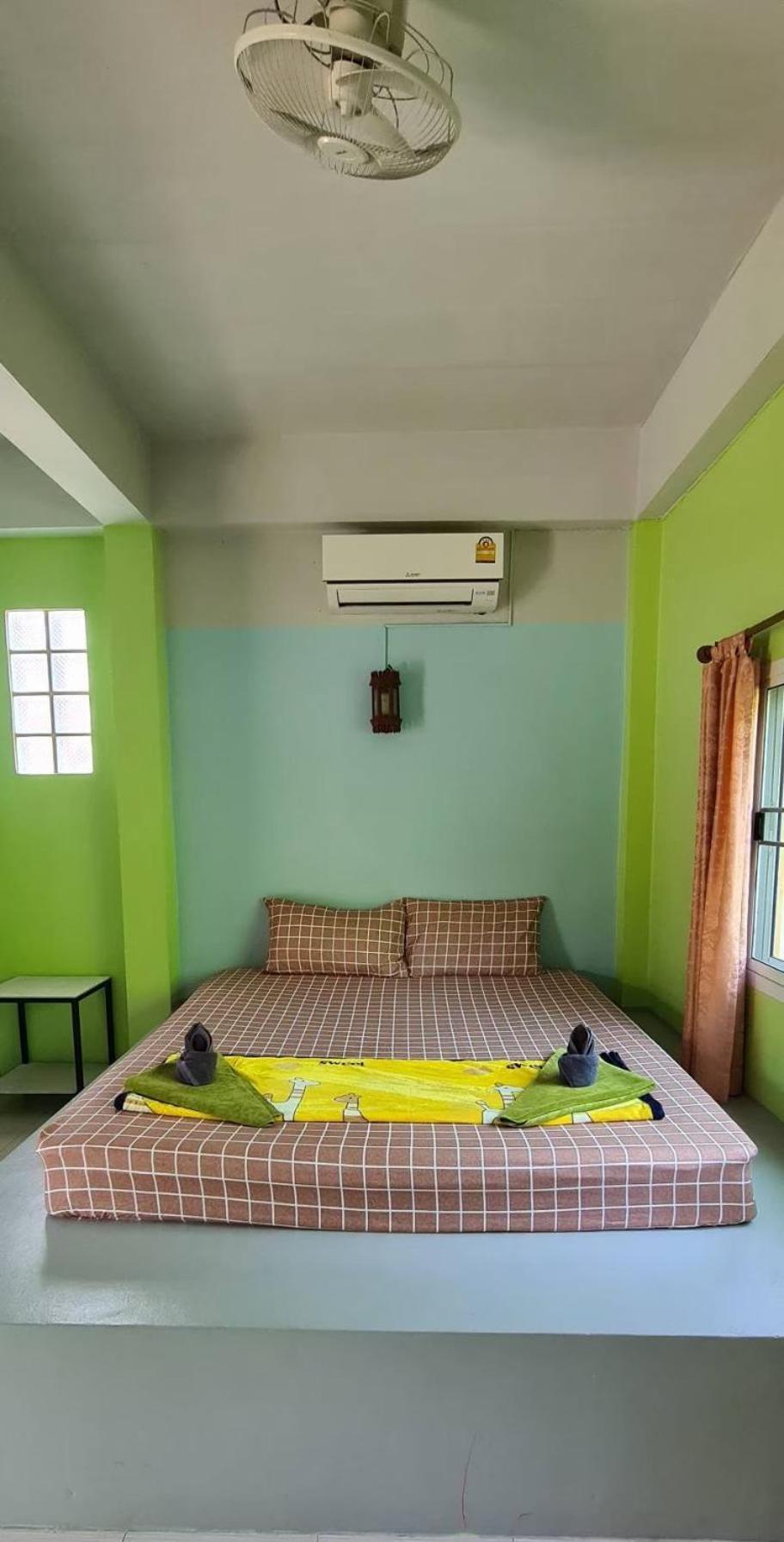 Sarin Guesthouse สาริน Ko Tao Buitenkant foto