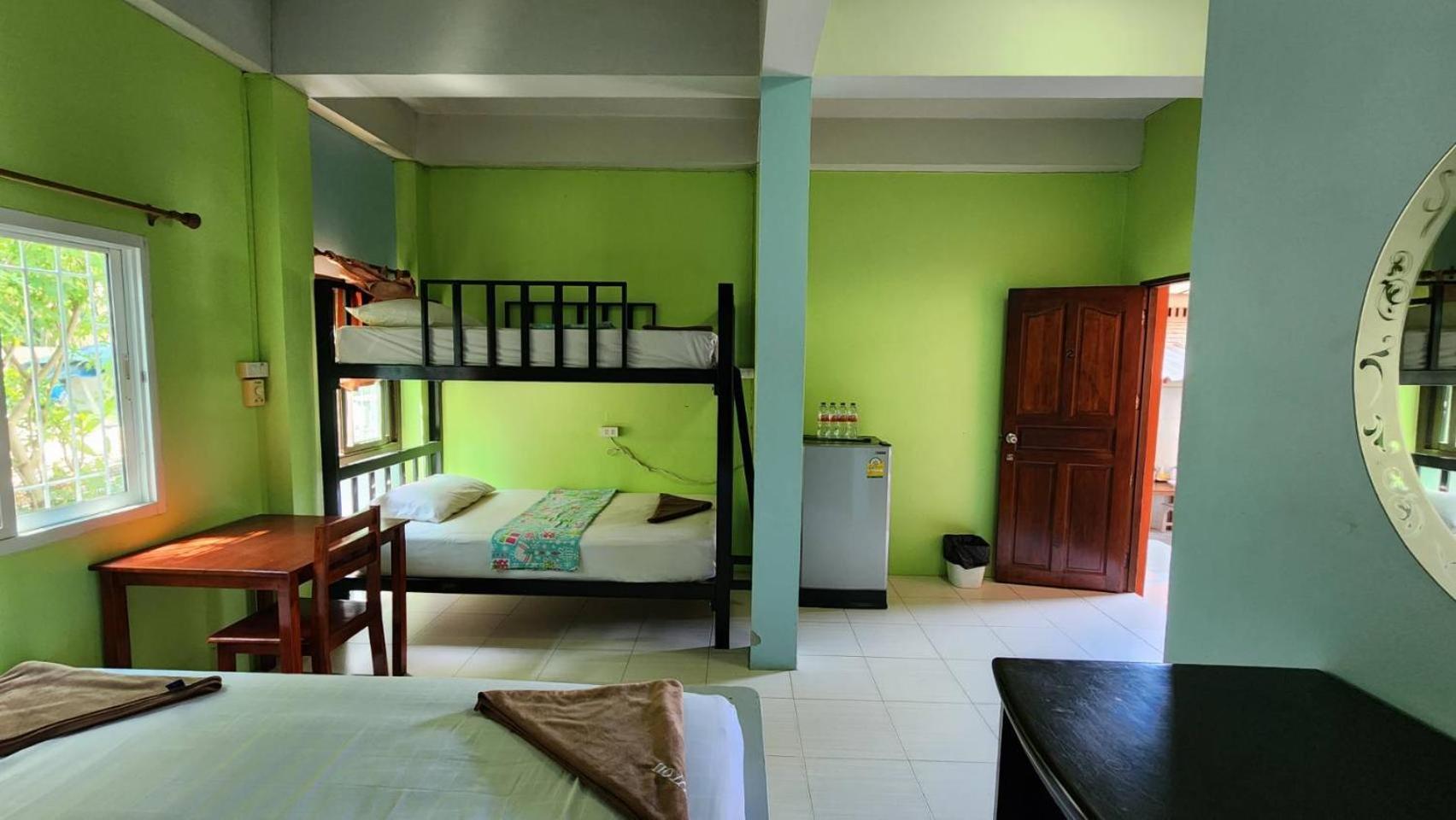 Sarin Guesthouse สาริน Ko Tao Buitenkant foto