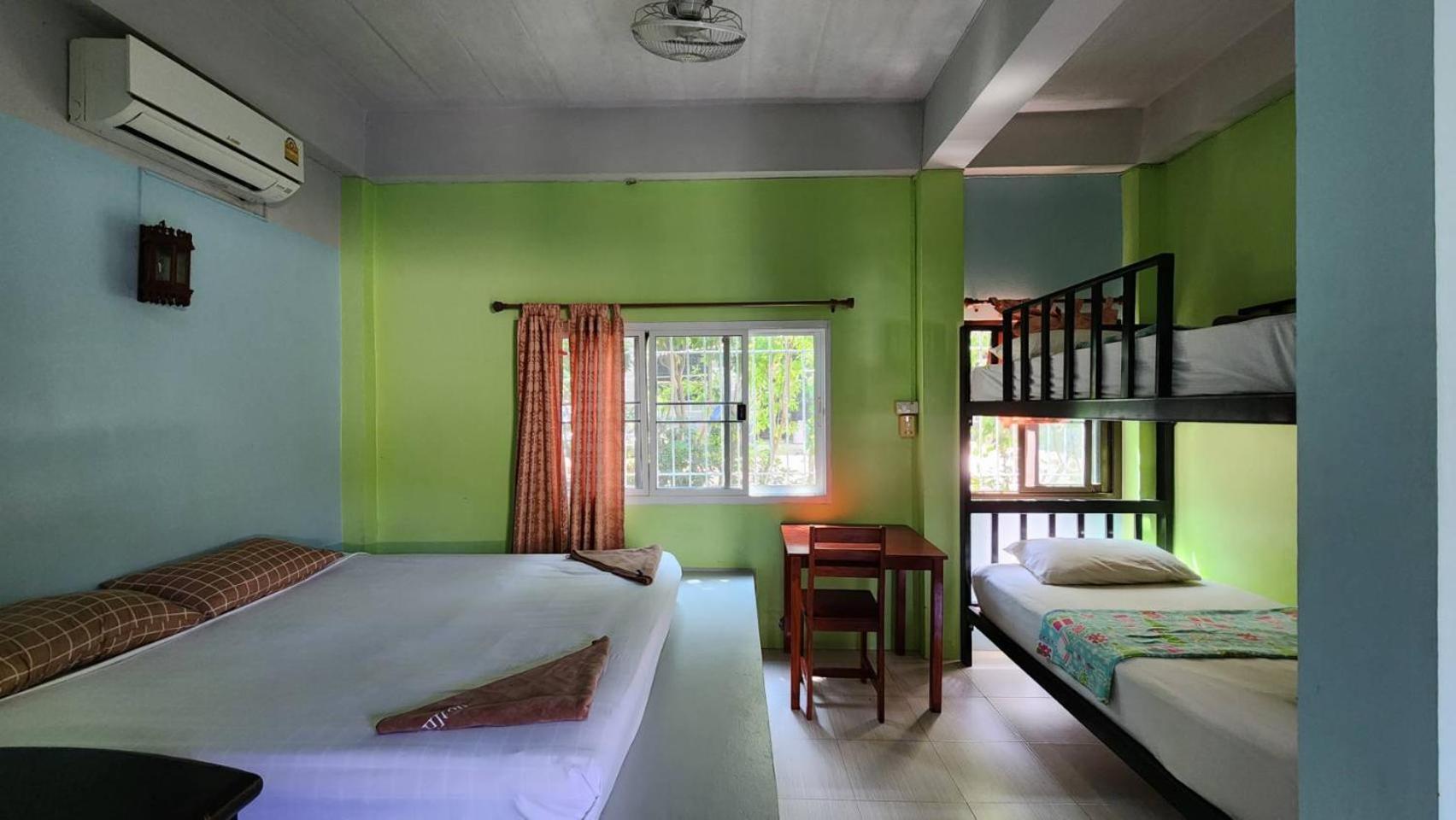 Sarin Guesthouse สาริน Ko Tao Buitenkant foto